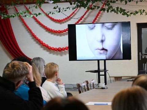 Jak rozpoznawać i reagować – ważne szkolenie dla kadry oświaty